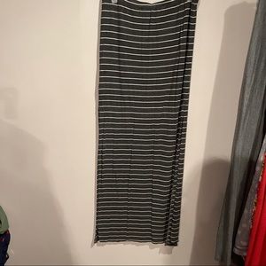 Gray white striped maci skirt